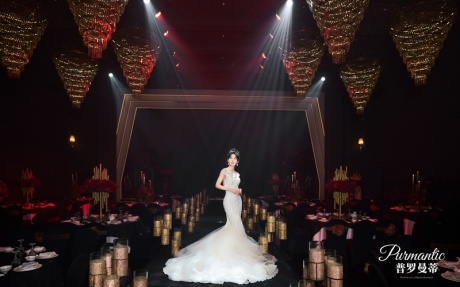 韩式 [ 最大22桌 · 高8.0m · 无柱 · 长方形 ·  ]