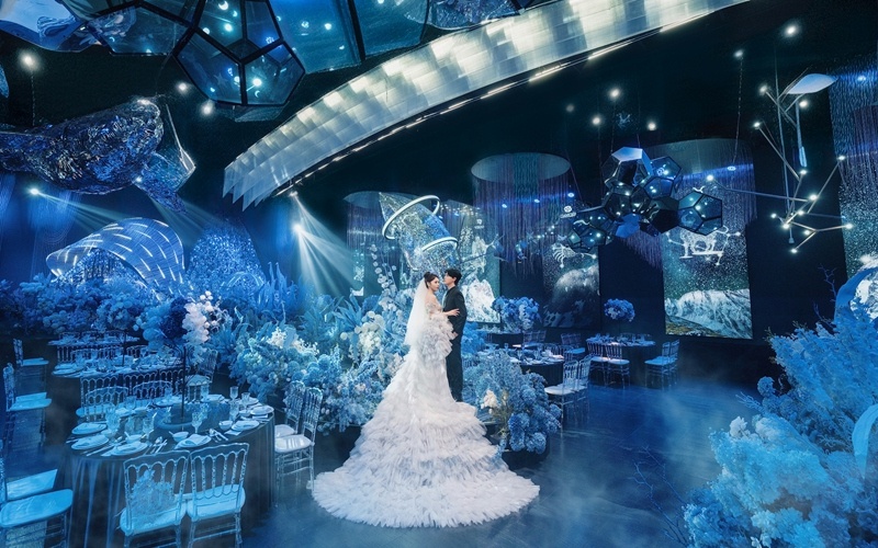 海洋之谜 [ 最大15桌 · 高8.0m · 无柱 ·  ]