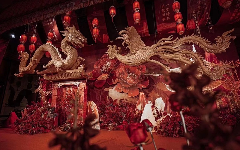 一层宴会厅 [ 最大24桌 · 高4.5m · 无柱 · 长方形 ·  ]