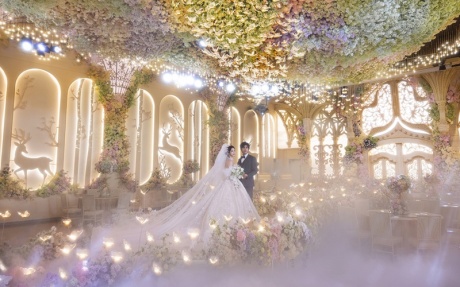 贝儿公主的庄园 [ 最大20桌 · 高8.0m · 无柱 · 低消6988 ]