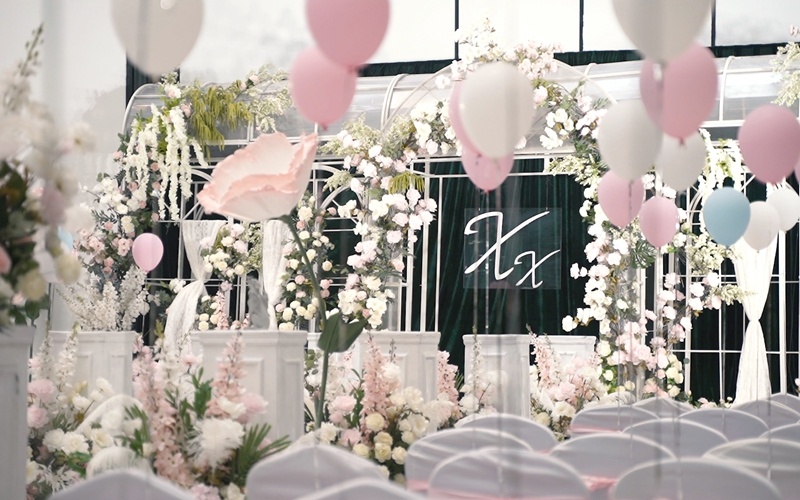 阳光房 [ 最大25桌 · 高10.0m · 无柱 · 钻石型 ·  ]