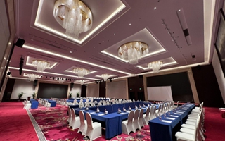 世纪华天大酒店